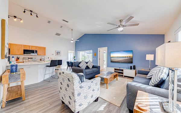 Fabulous 4 Bed 3 Bath Villa | Conservation Area | Gated Community