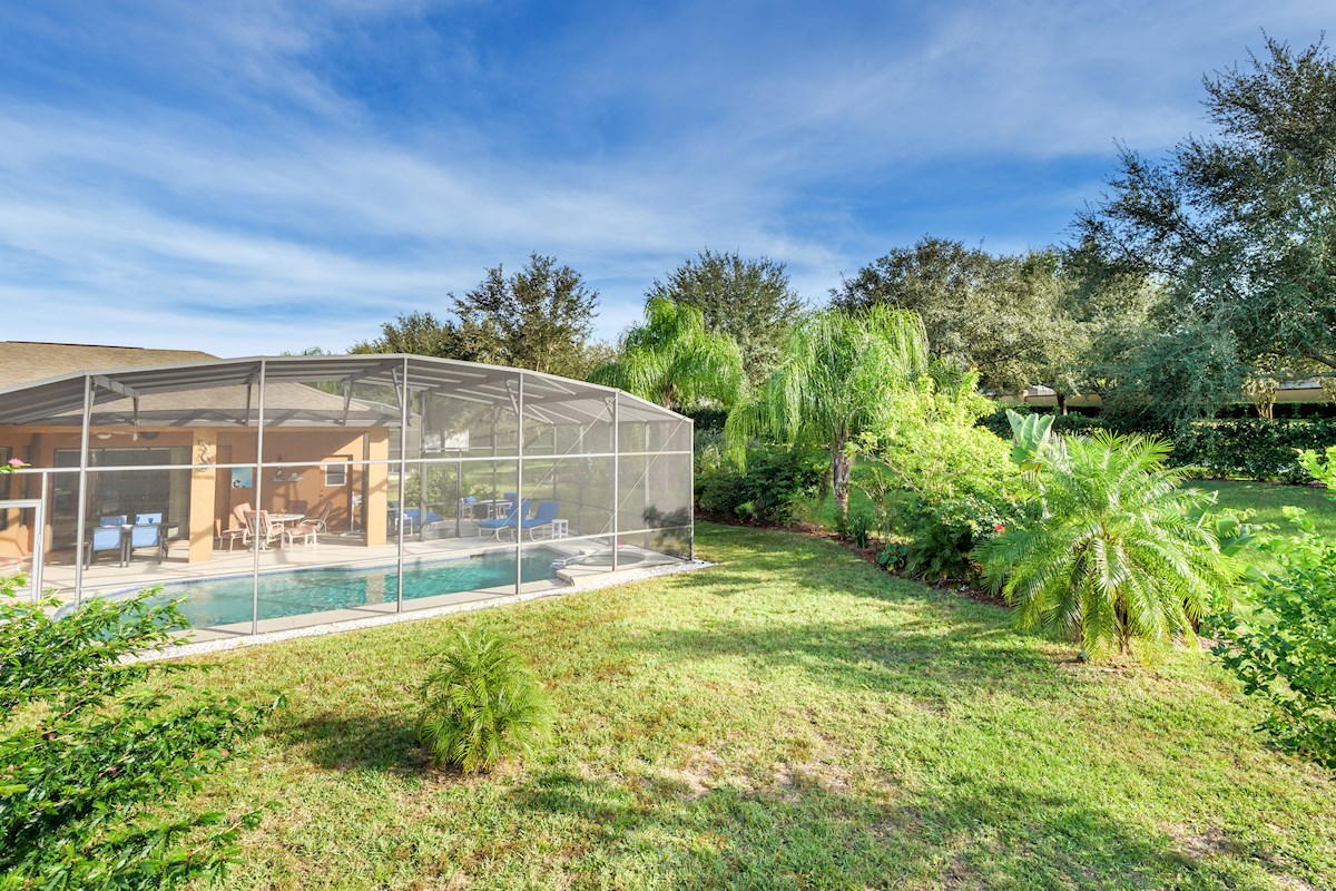 Sunny tropical paradise