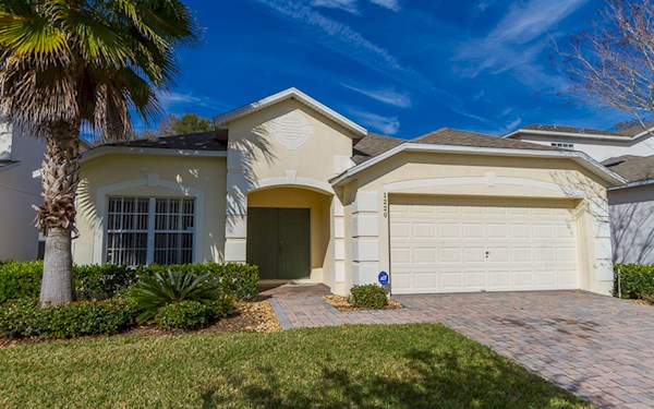 CUMBRIAN LAKES VACATION VILLA, KISSIMMEE - 4 Bedroom, 3 Bathroom