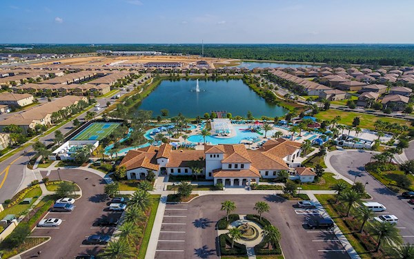 6BR/4.5BA Villa w/ Private Pool+Spa, Game Rm, WiFi