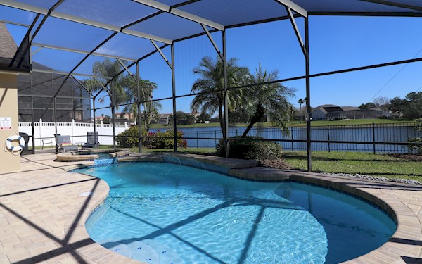 Formosa Gardens Estates | 5 Bedroom Executive Lakeview Villa