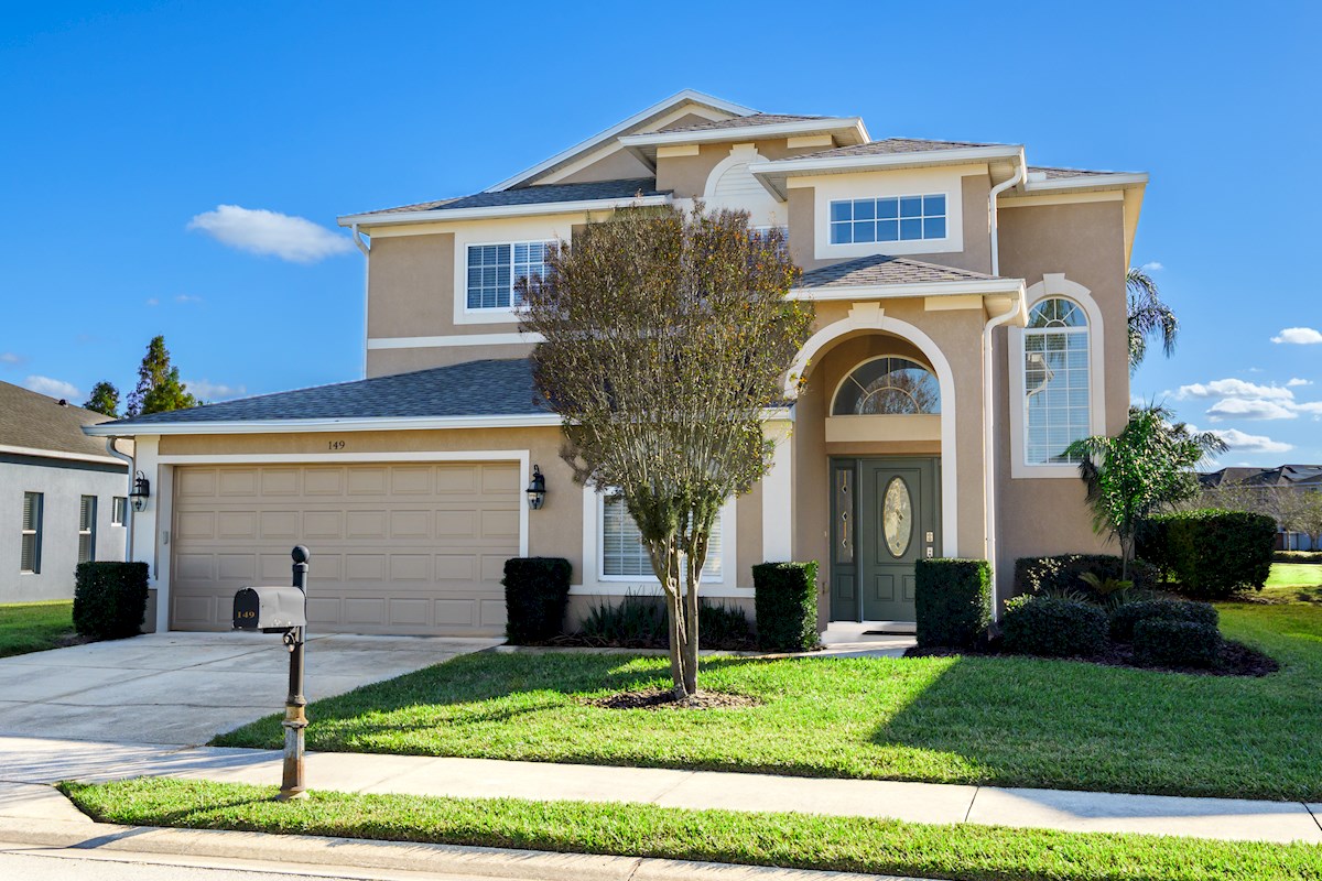 Three Palms Villa | 5 Bed 3 Bath Villa | Pool and Spa