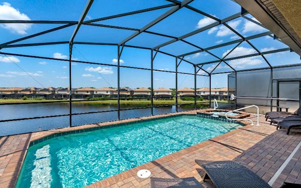 Luxury 8 bed, 6 bath pool home with water views