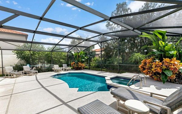 5 Bed 4.5 Bath Home with Conservation View