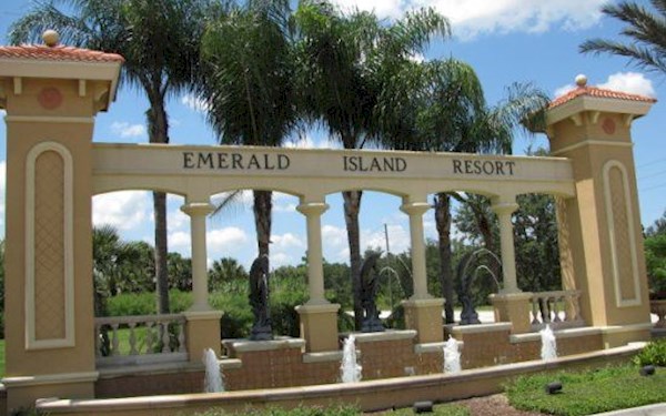 Emerald Island Resort 3 Bedroom 2.5 Bath Florida Town Home  