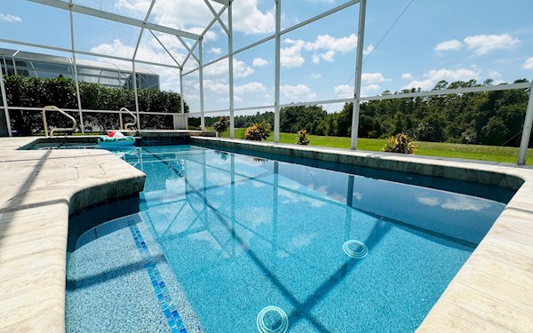 Luxury Villa on Golf Community Close to Disney