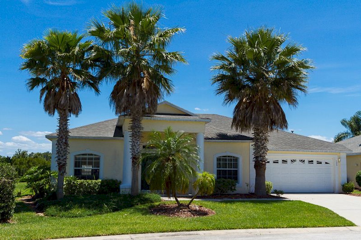 Luxury Villa in Bridgewater Crossing