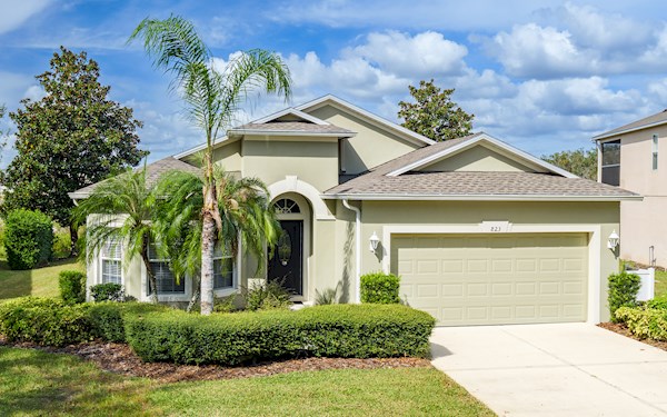 4 Bed, 3 Bath Pool, Spa & Games Room